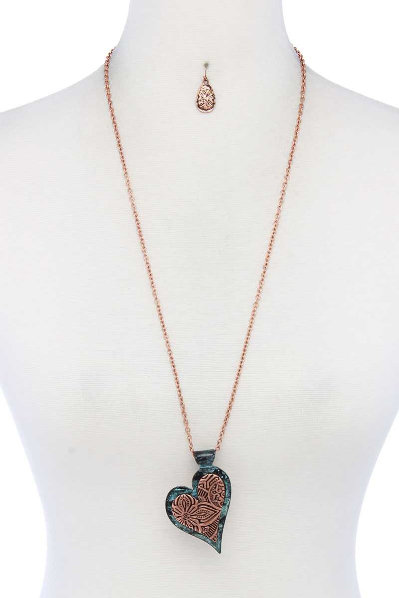 Two Tone Filigree Hert Shape Pendant Necklace - A&A Haute Spot